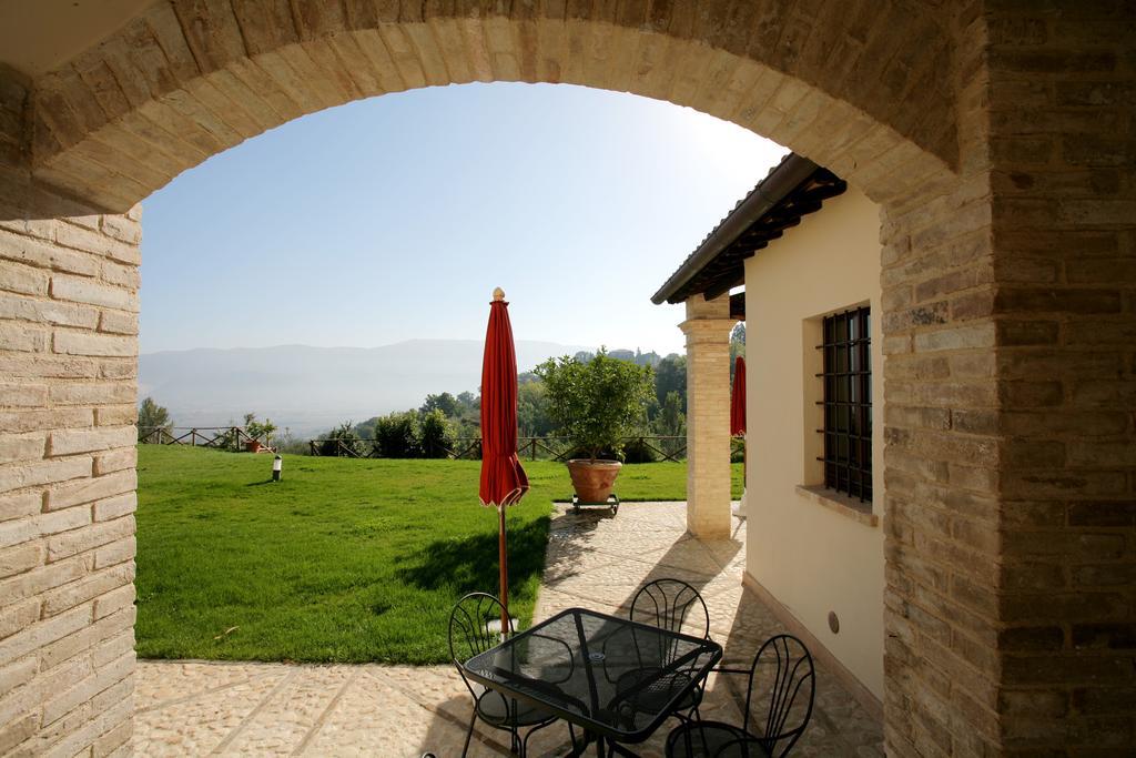 Casa Vacanze Vecciano 몬테팔코 객실 사진